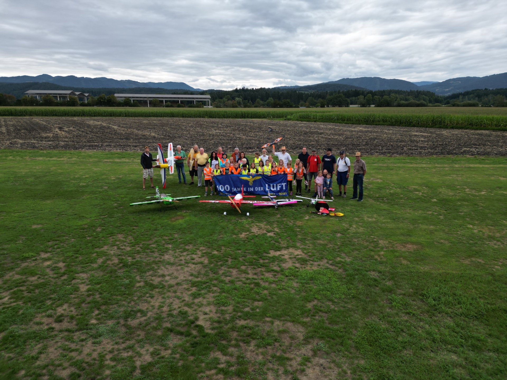 dji_fly_20250728_100004_671_1753734726039_photo