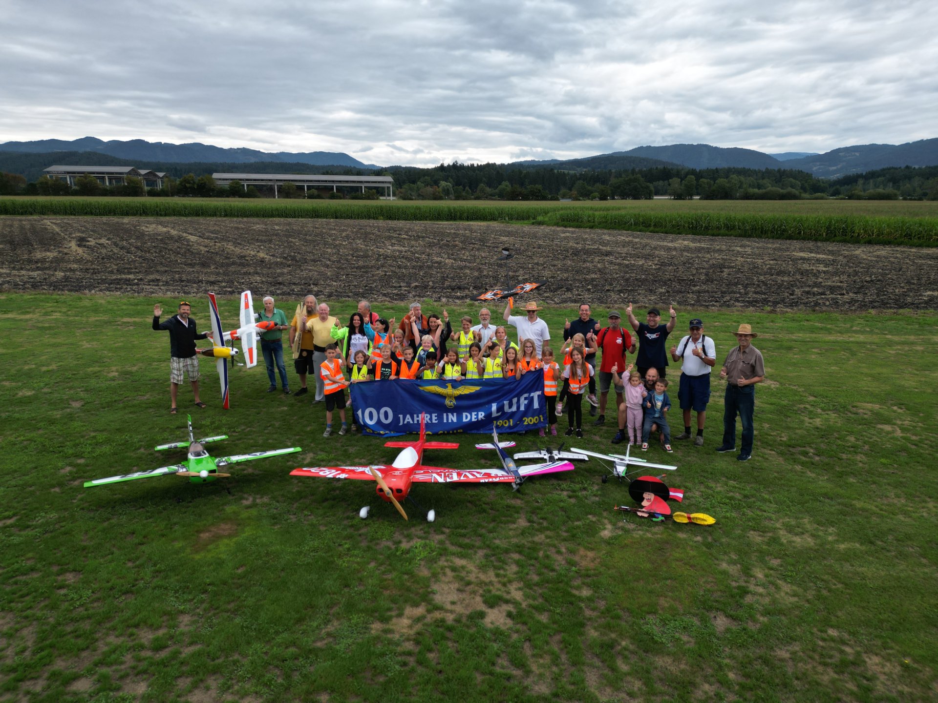 dji_fly_20250728_100012_672_1753734725858_photo