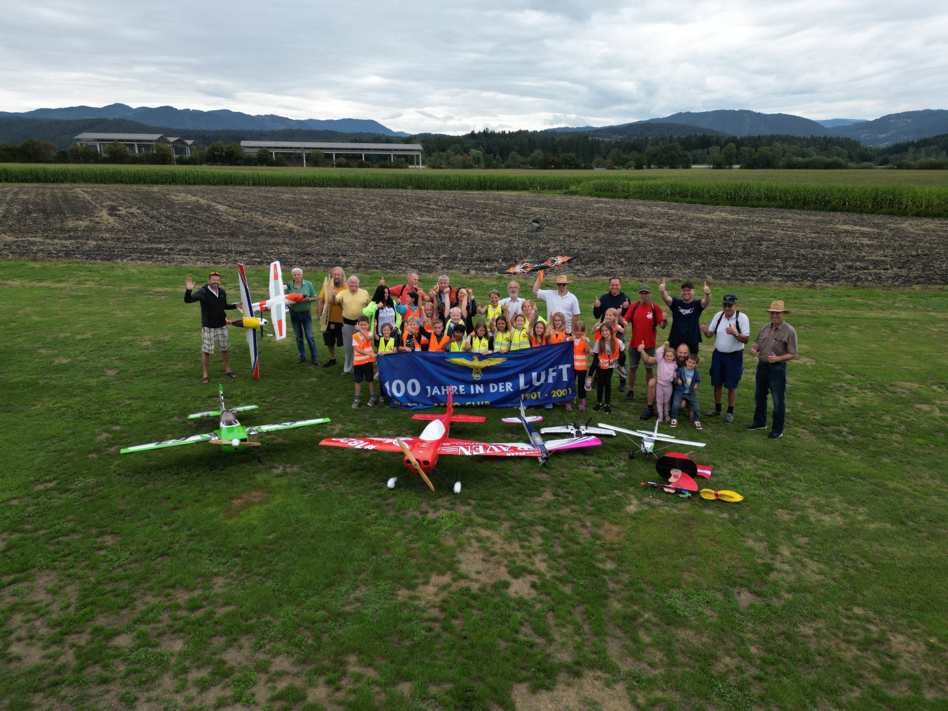 dji_fly_20250728_100014_673_1753734725617_photo